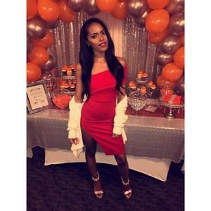 Meet your Posher, Racquel